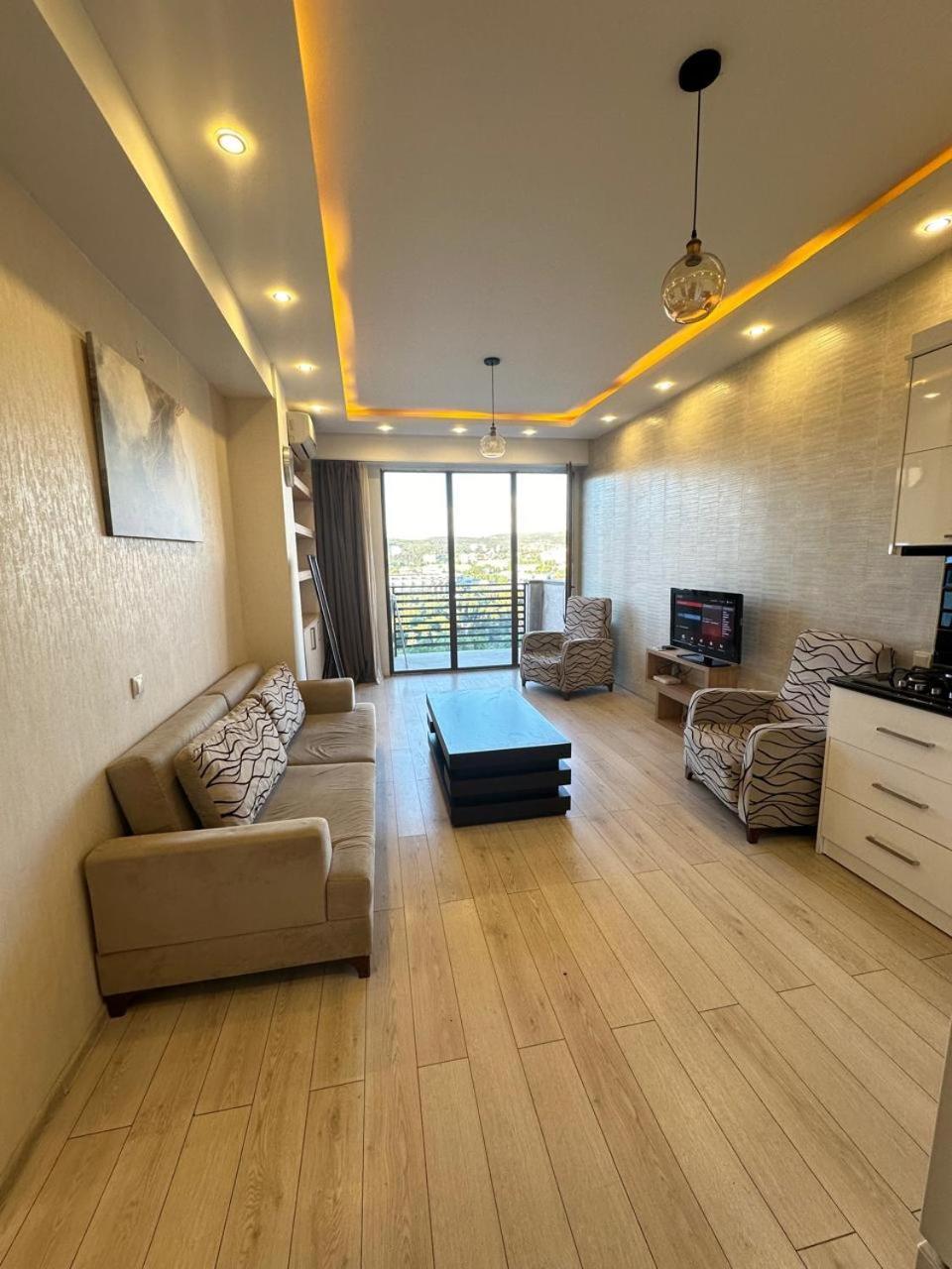 Apartment In The Center Tbilisi Exterior photo